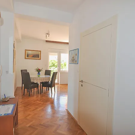 Slow - Spacious&peaceful Apartamento Split