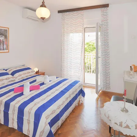 Poolside Paradise - A Hidden Gem In Split Apartment *