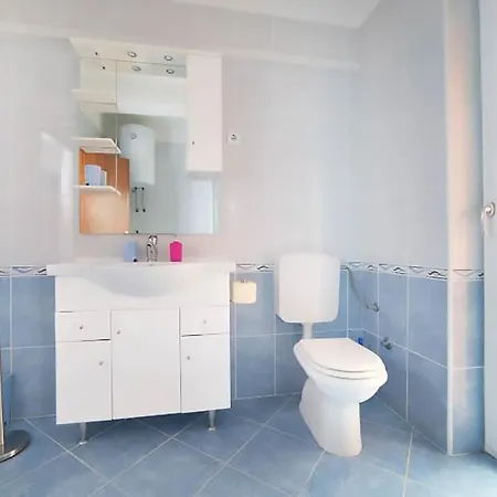 Poolside Paradise - A Hidden Gem In Split *