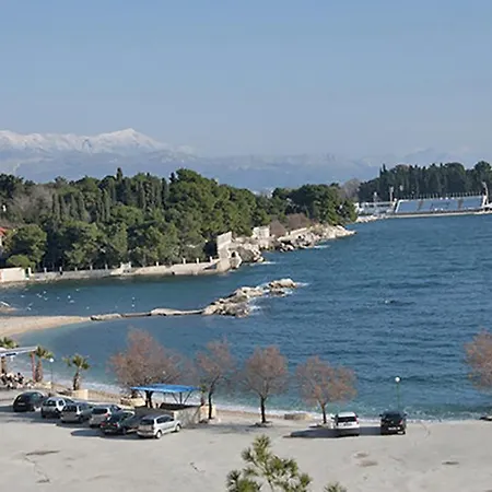 Apartmán Poolside Paradise - A Hidden Gem In