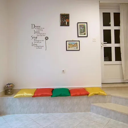 Διαμέρισμα Poolside Paradise - A Hidden Gem In Σπλιτ